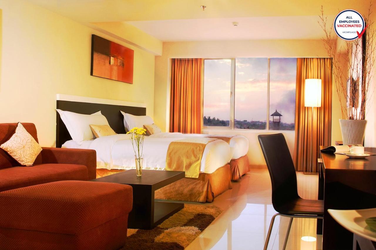 แอสตัน เดนพาซาร์ โฮเต็ล แอนด์ คอนเวนชั่นเซ็นเตอร์ Hotel เดนปาซาร์ ภายนอก รูปภาพ