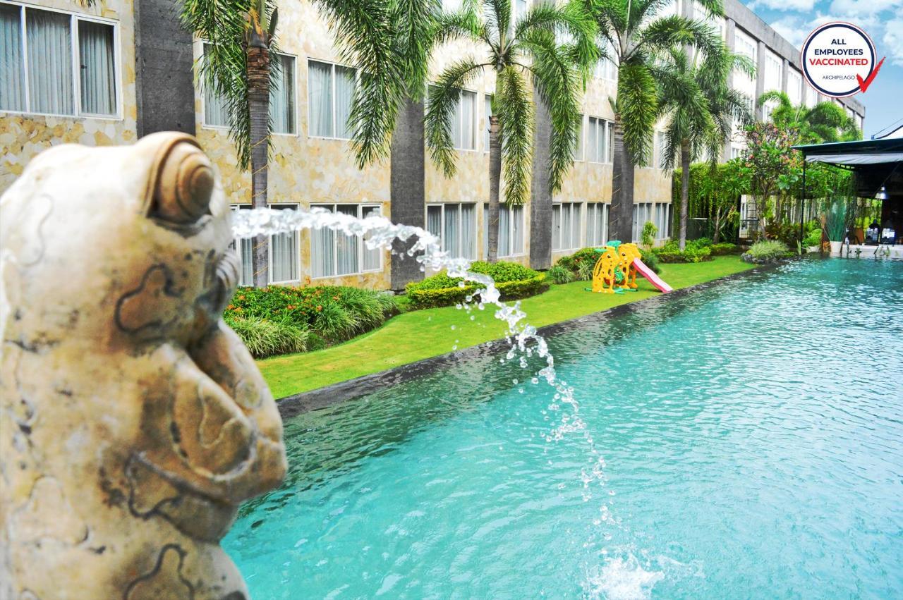 แอสตัน เดนพาซาร์ โฮเต็ล แอนด์ คอนเวนชั่นเซ็นเตอร์ Hotel เดนปาซาร์ ภายนอก รูปภาพ