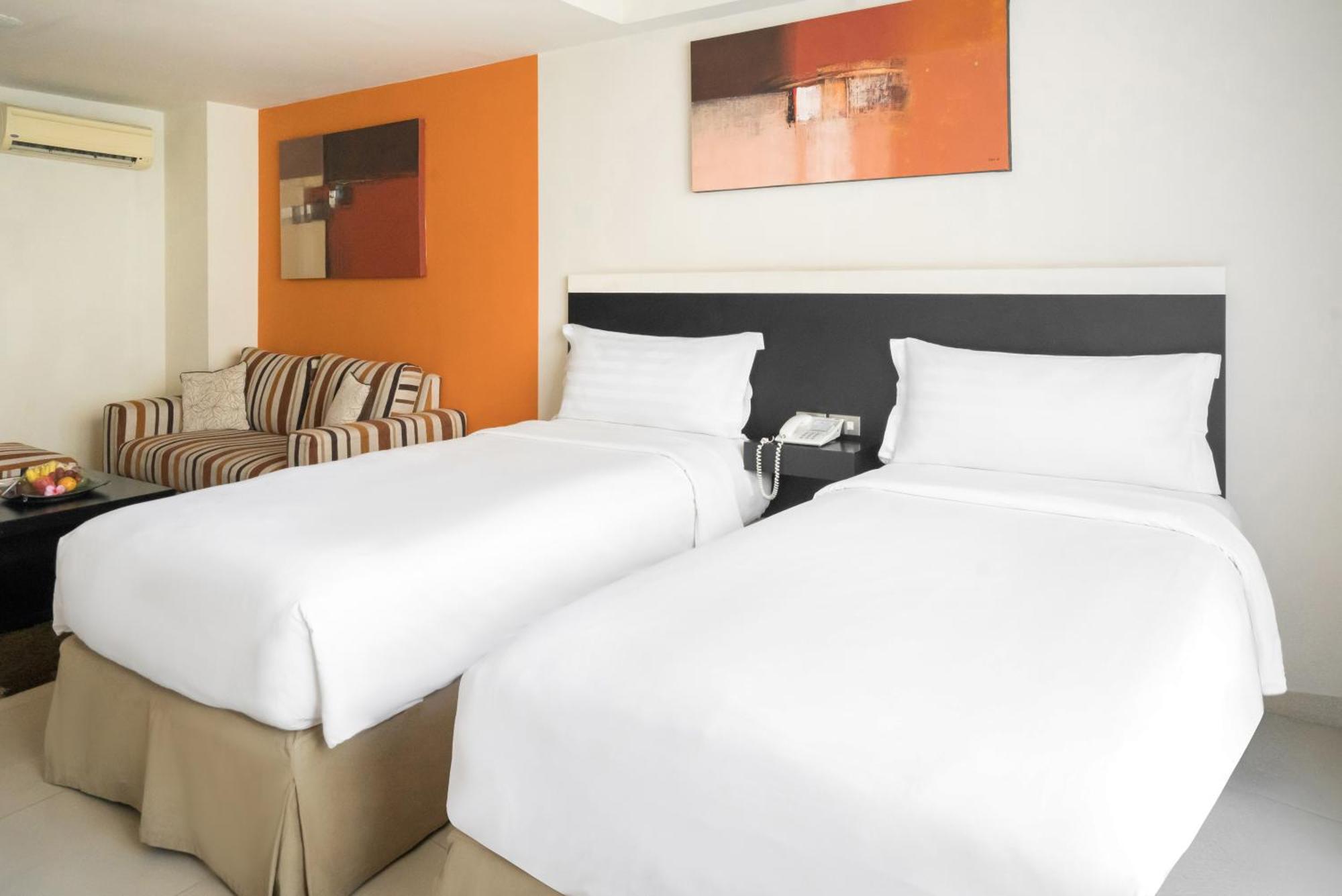 แอสตัน เดนพาซาร์ โฮเต็ล แอนด์ คอนเวนชั่นเซ็นเตอร์ Hotel เดนปาซาร์ ภายนอก รูปภาพ