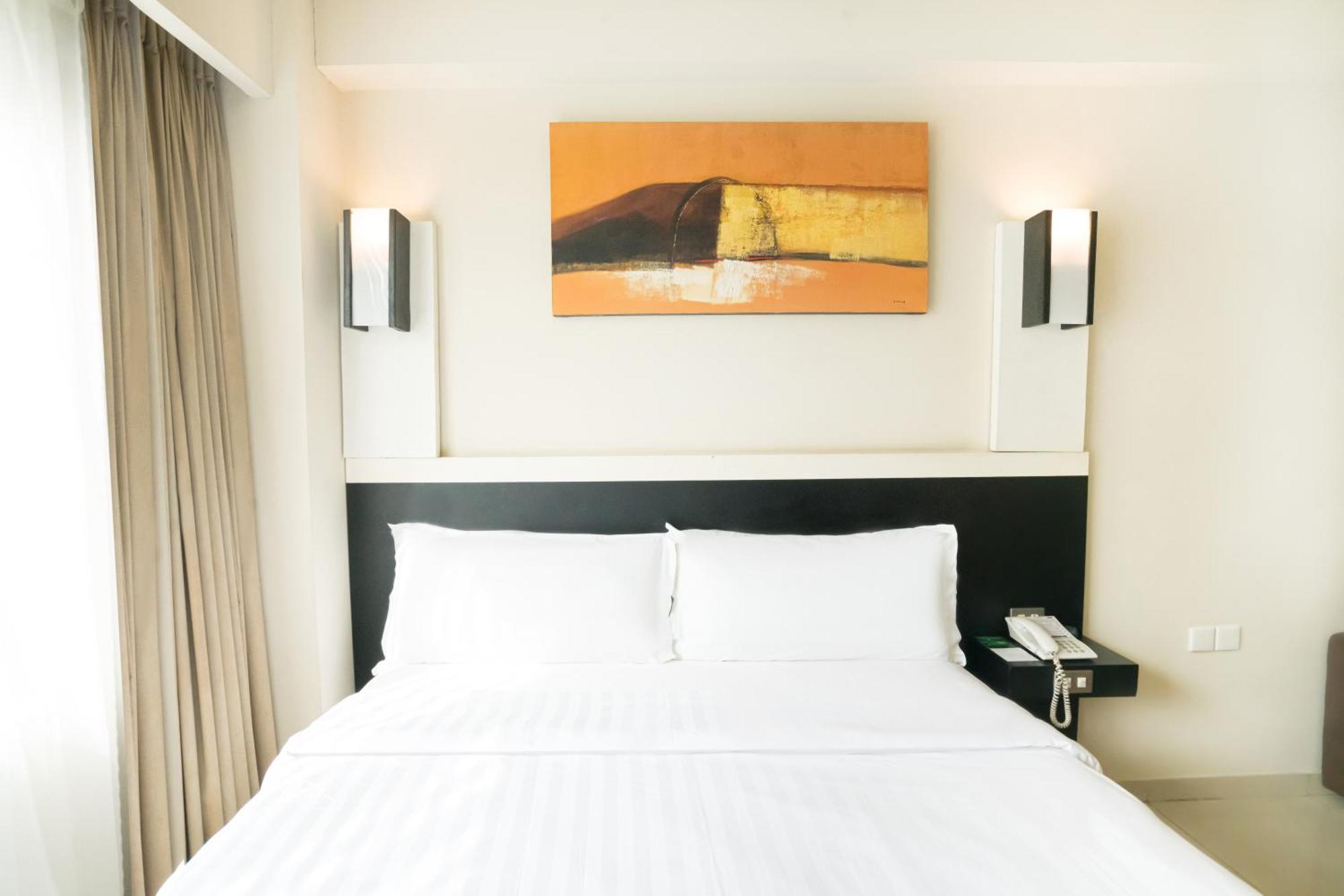 แอสตัน เดนพาซาร์ โฮเต็ล แอนด์ คอนเวนชั่นเซ็นเตอร์ Hotel เดนปาซาร์ ภายนอก รูปภาพ
